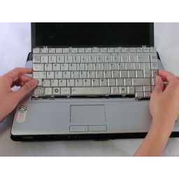 Замена клавиатуры Toshiba Satellite A210